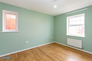 Bedroom- click for photo gallery